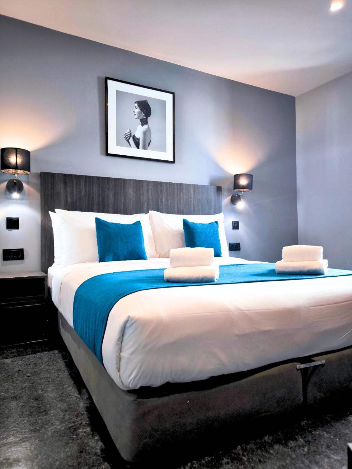 Spinola Hotel Saint Julian's Exterior photo