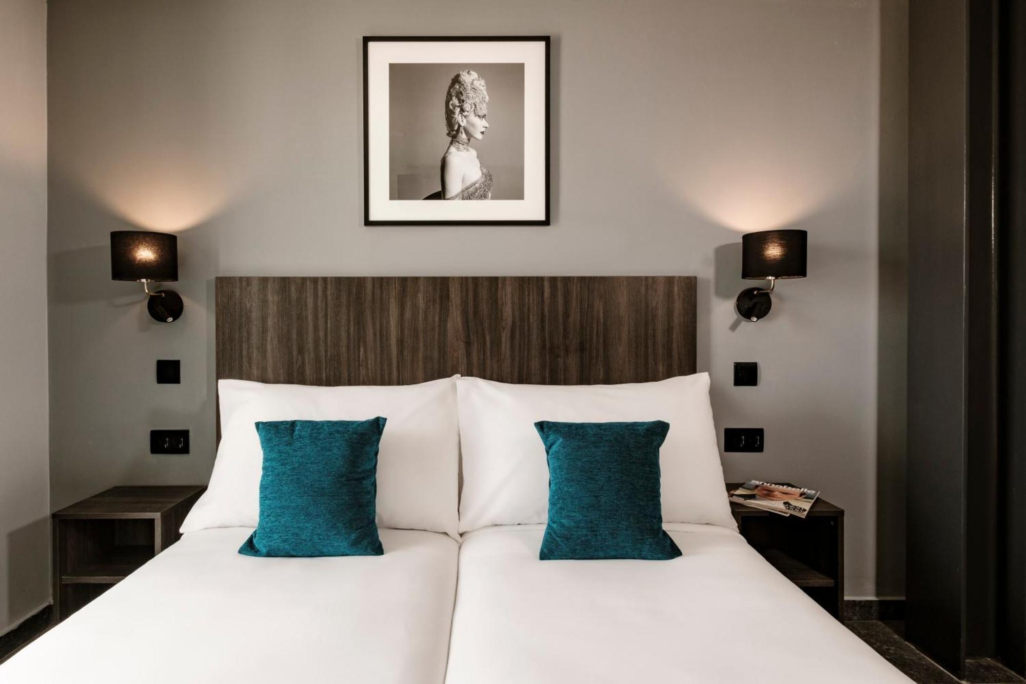 Spinola Hotel Saint Julian's Exterior photo